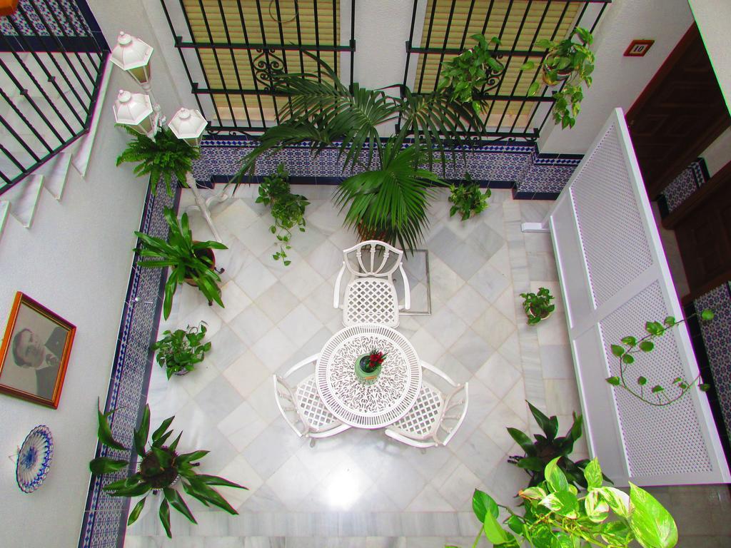 Hotel Mairena Mairena De Alcor Exterior foto